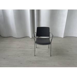 Silla Modelo E-MOTIVE AKABA